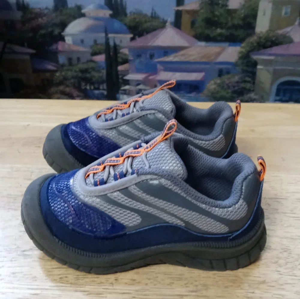 OshKosh B'gosh Toddler Boy Sneakers 👦